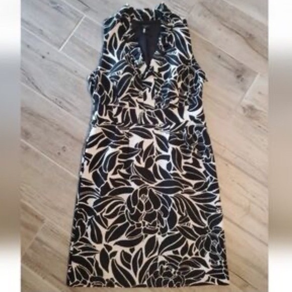 ✨Ann Taylor LOFT Black/White Floral Sleeveless Ruffled V Neck Midi Dress Sz 8 - Picture 14 of 14